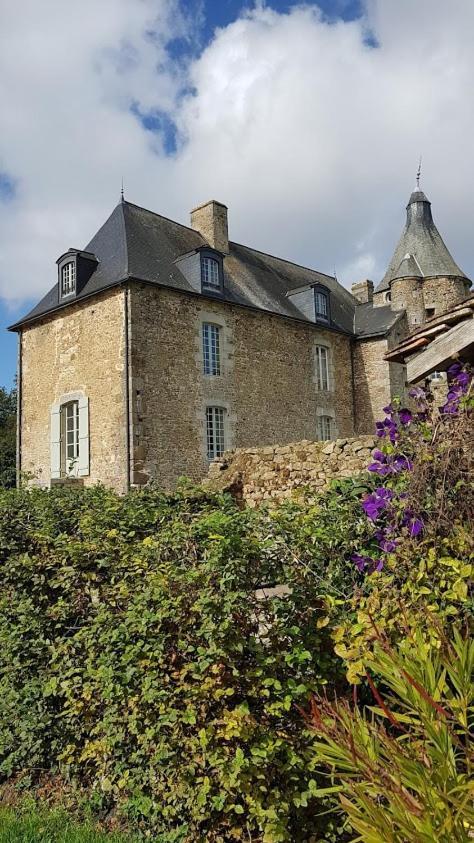 L'Annexe Du Plessis Bochard Guest House Saint-Pierre-des-Nids Exterior photo